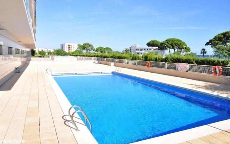 Апартаменты Apartamento Playa Cambrils Edificio Torresol Экстерьер фото